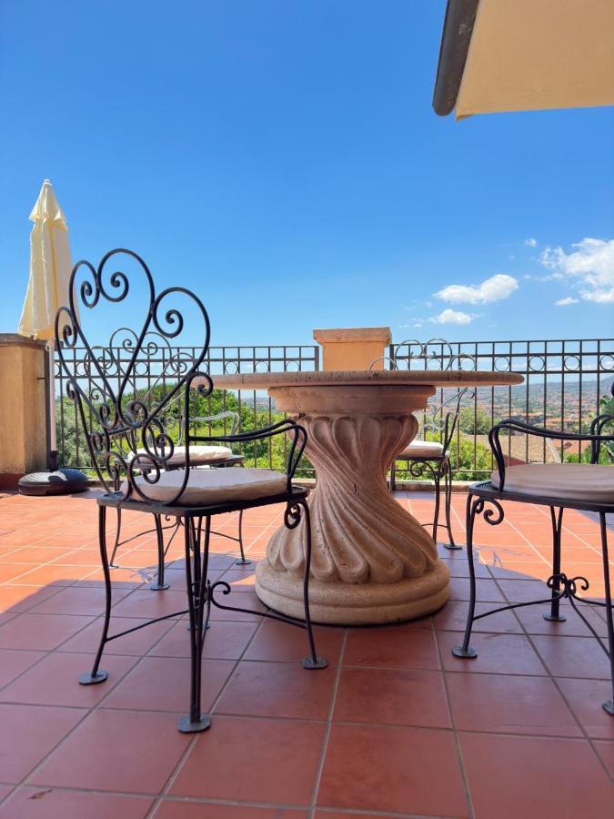 Villa Del Sole Valverde  Exterior photo